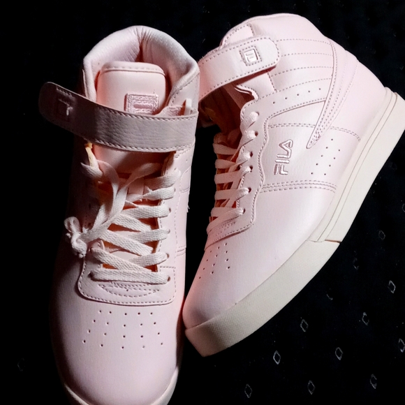 Fila Shoes - Women's Fila sneakers